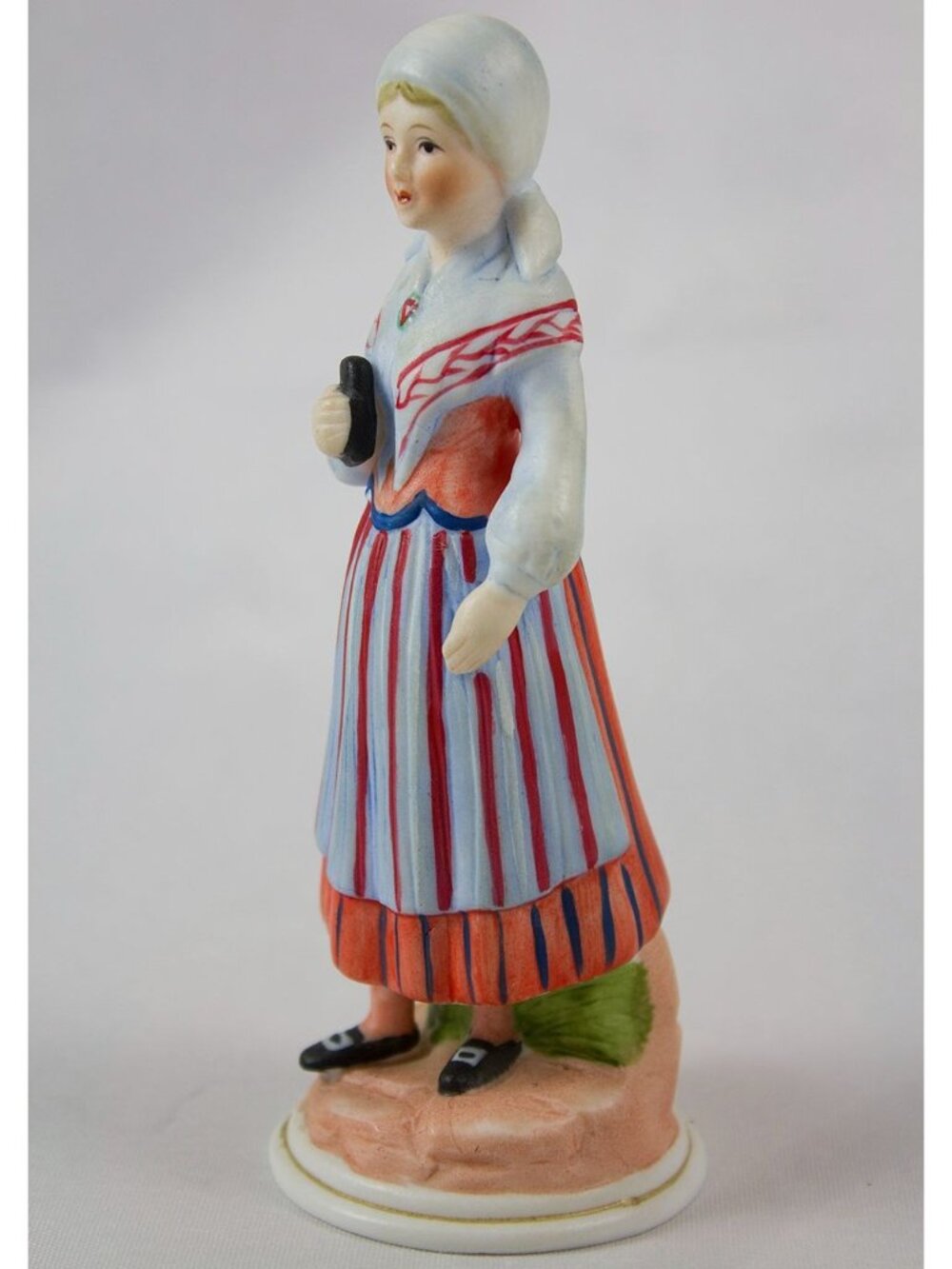 Ljung Souvenir Sweden Woman Figurine Traditional Folk Costume Ostergotland